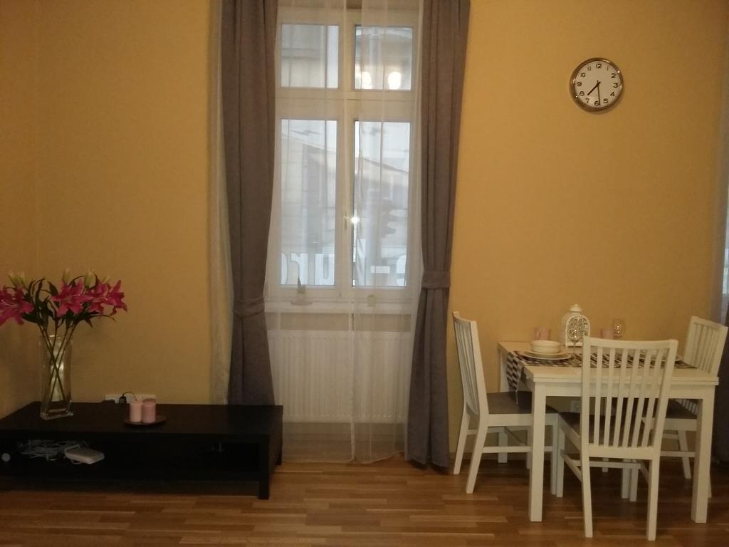 Vltavska B Apartament *